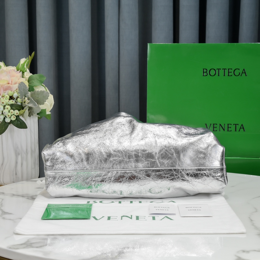 bo*te*ga Ve*ne*ta the pouch bag-38*20*9cm