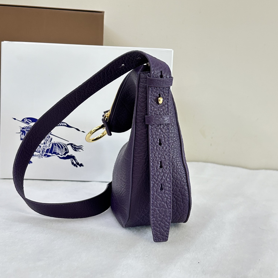 B**rry knight bag-24 x 8 x 23cm