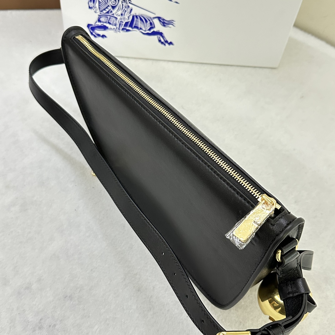 B**rry shield bag-32*7*17cm