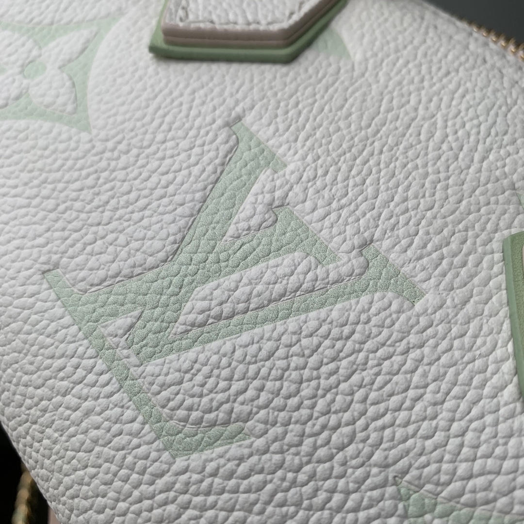 l0*is V*t0n nano speedy-16*10*7.5cm