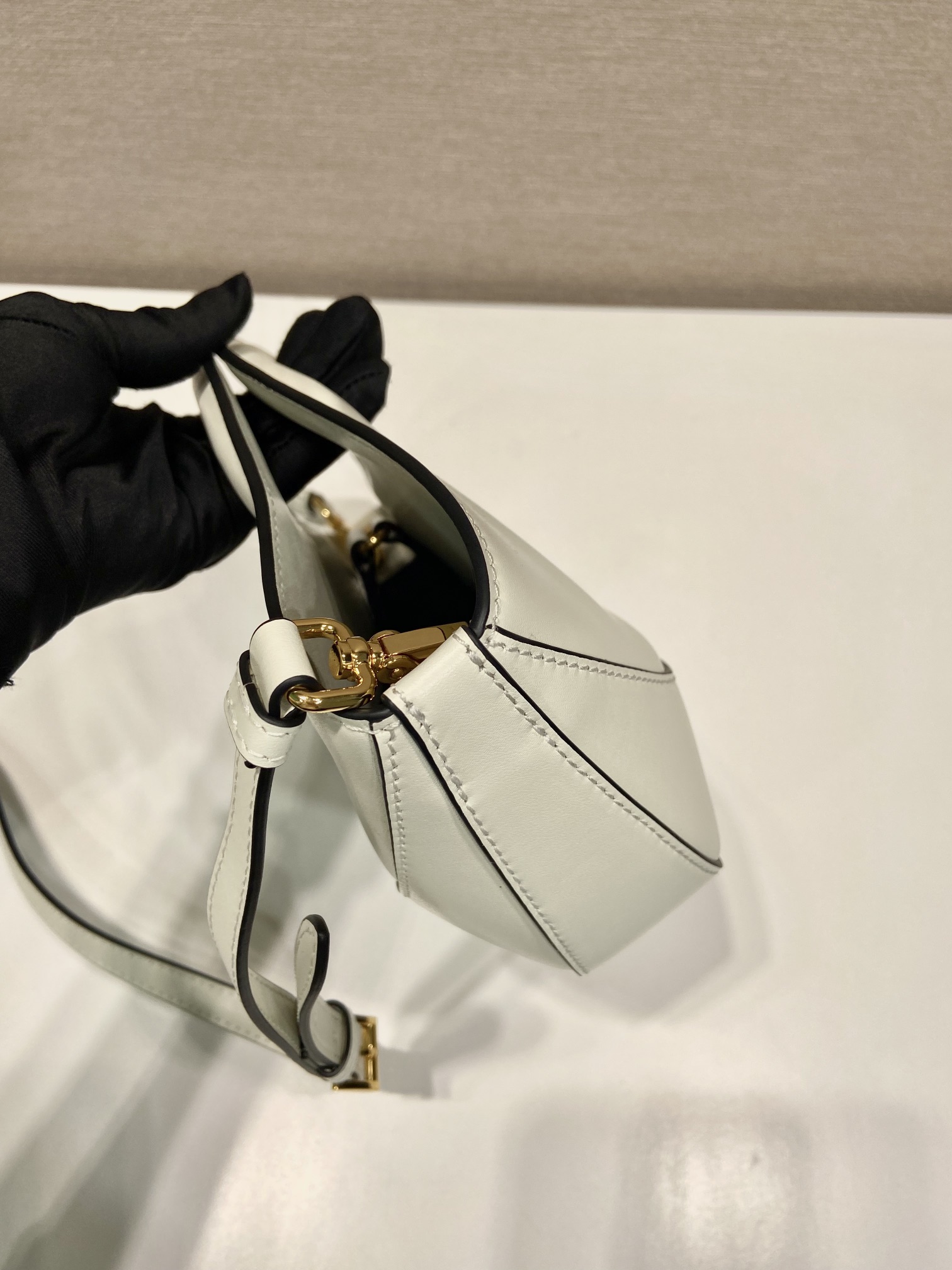 Pra*a crossbody bag 1ba421-30*20*5cm