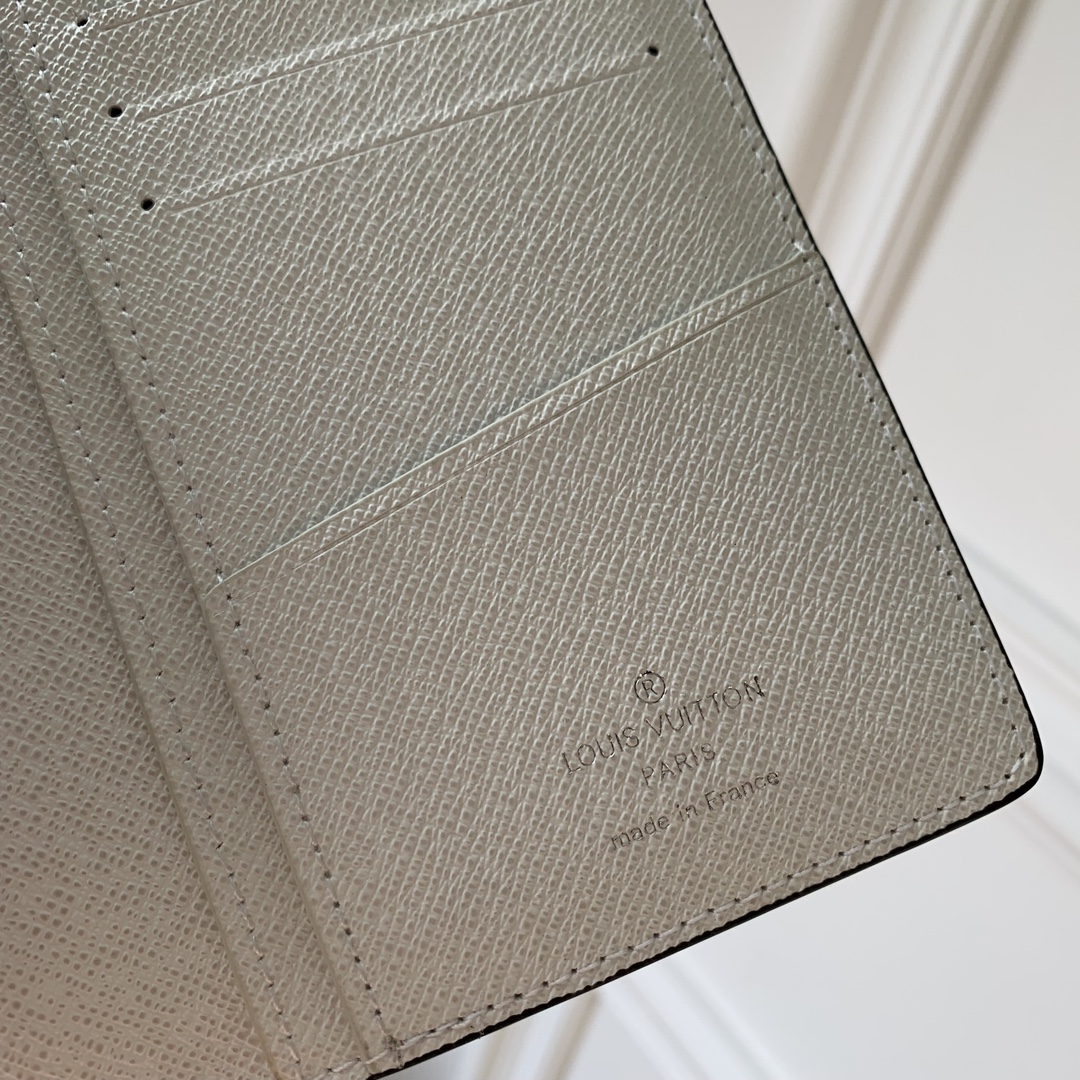 l0*is V*t0n wallet-m30889-10×19×2cm