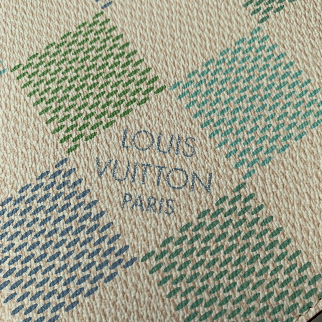 l0*is V*t0n pochette accessoires-26x20cm