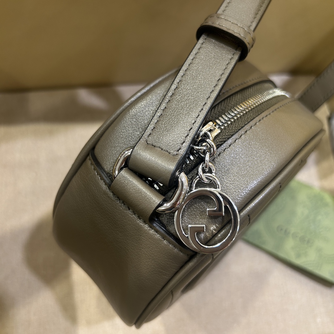 G*u*i blondie shoulder bag-15*20*8cm