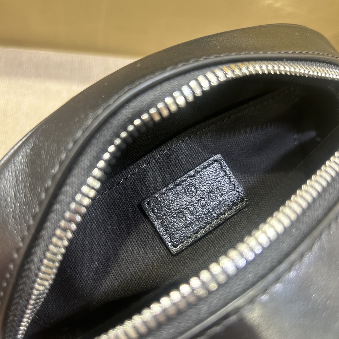 G*u*i blondie shoulder bag-15*20*8cm