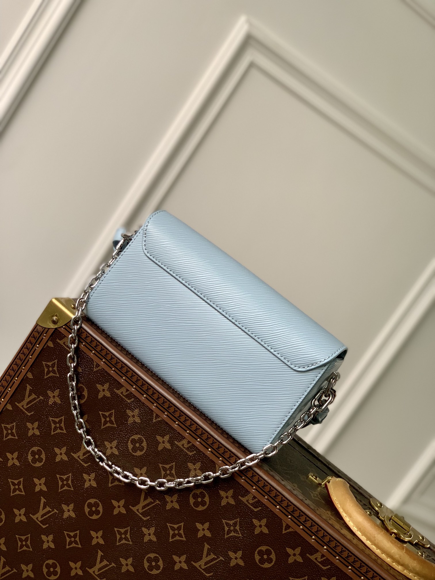 l0*is V*t0n twist west-m24566-23.5*12*7cm