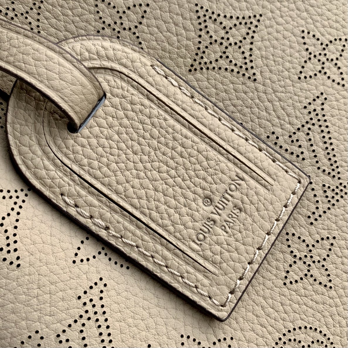 l0*is V*t0n mahina hand it all bumbag-m24255-32*29*13cm