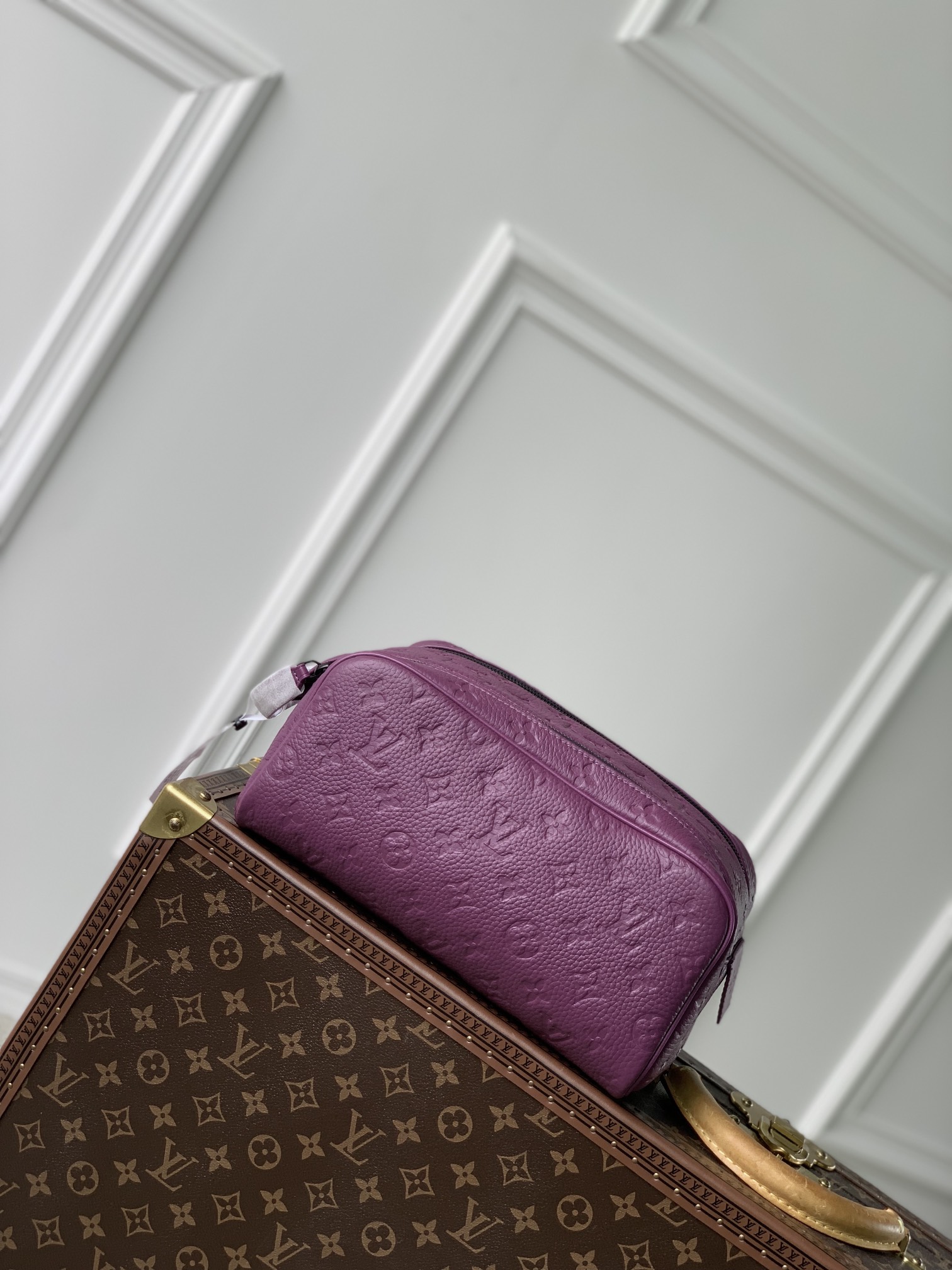 l0*is V*t0n locker dopp kit pouch -28 x 15 x 16.5cm