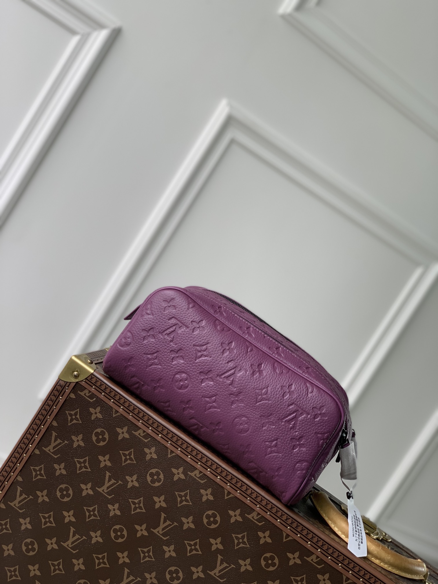 l0*is V*t0n locker dopp kit pouch -28 x 15 x 16.5cm