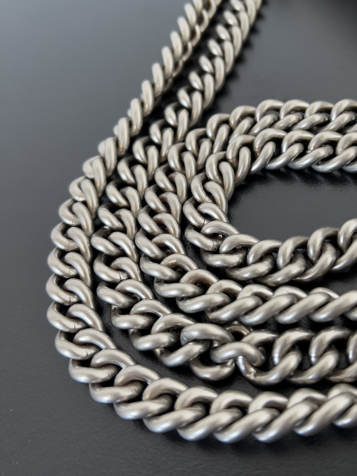 Ba*len*cia*ga crush chain bag-25.5*10*15.5cm