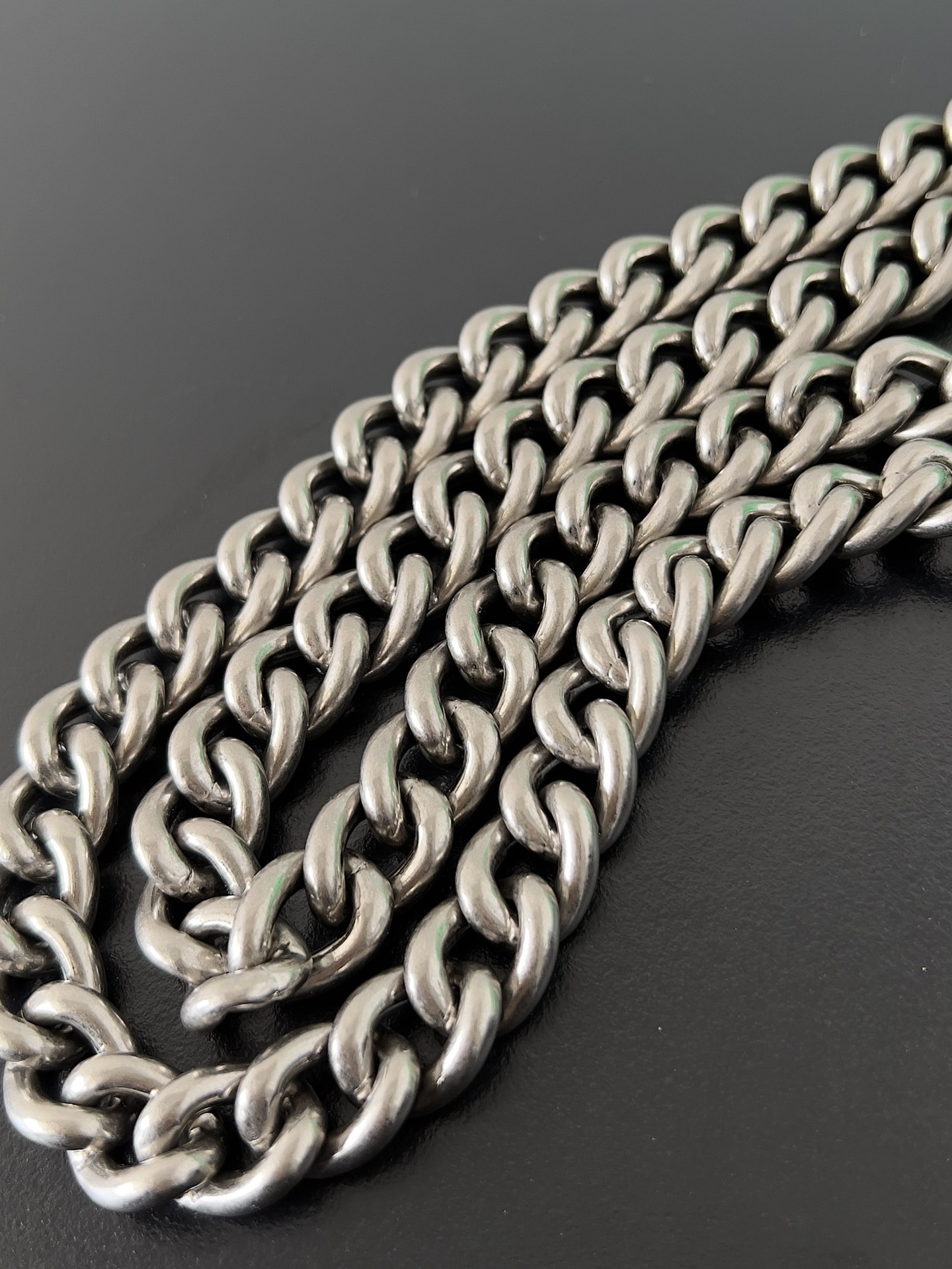 Ba*len*cia*ga crush chain bag-32*13*20.5cm