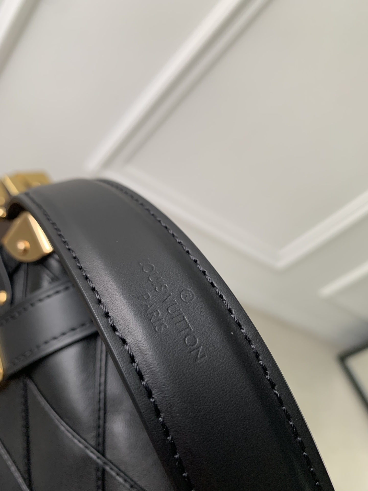 l0*is V*t0n side trunk -m46815-18×12.5×8cm