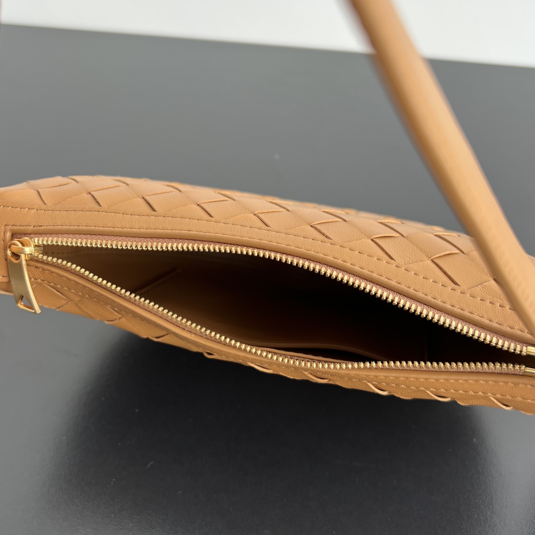 bo*te*ga Ve*ne*ta sunrisebag-23x15x4cm