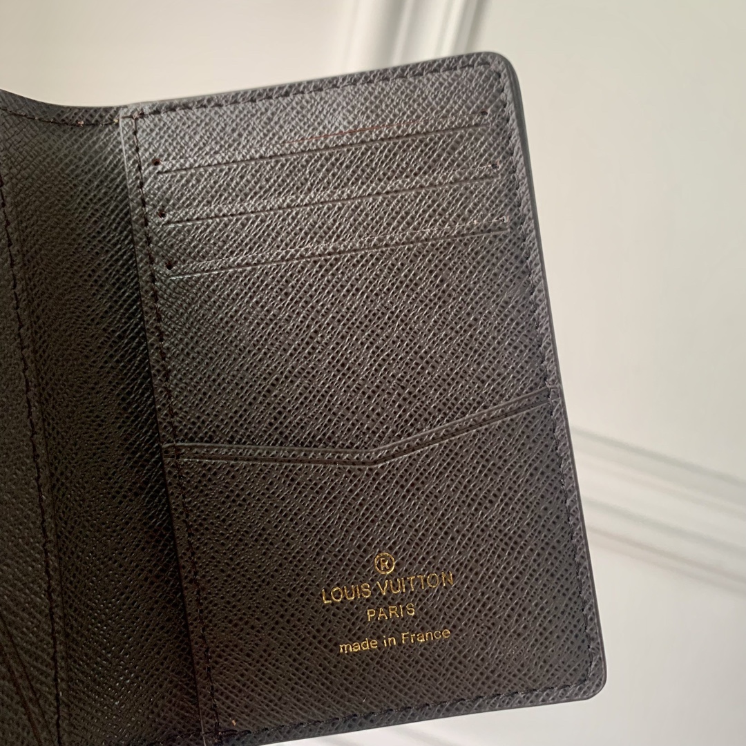 l0*is V*t0n wallet-m83337-7.5 x 11.1 x 1cm