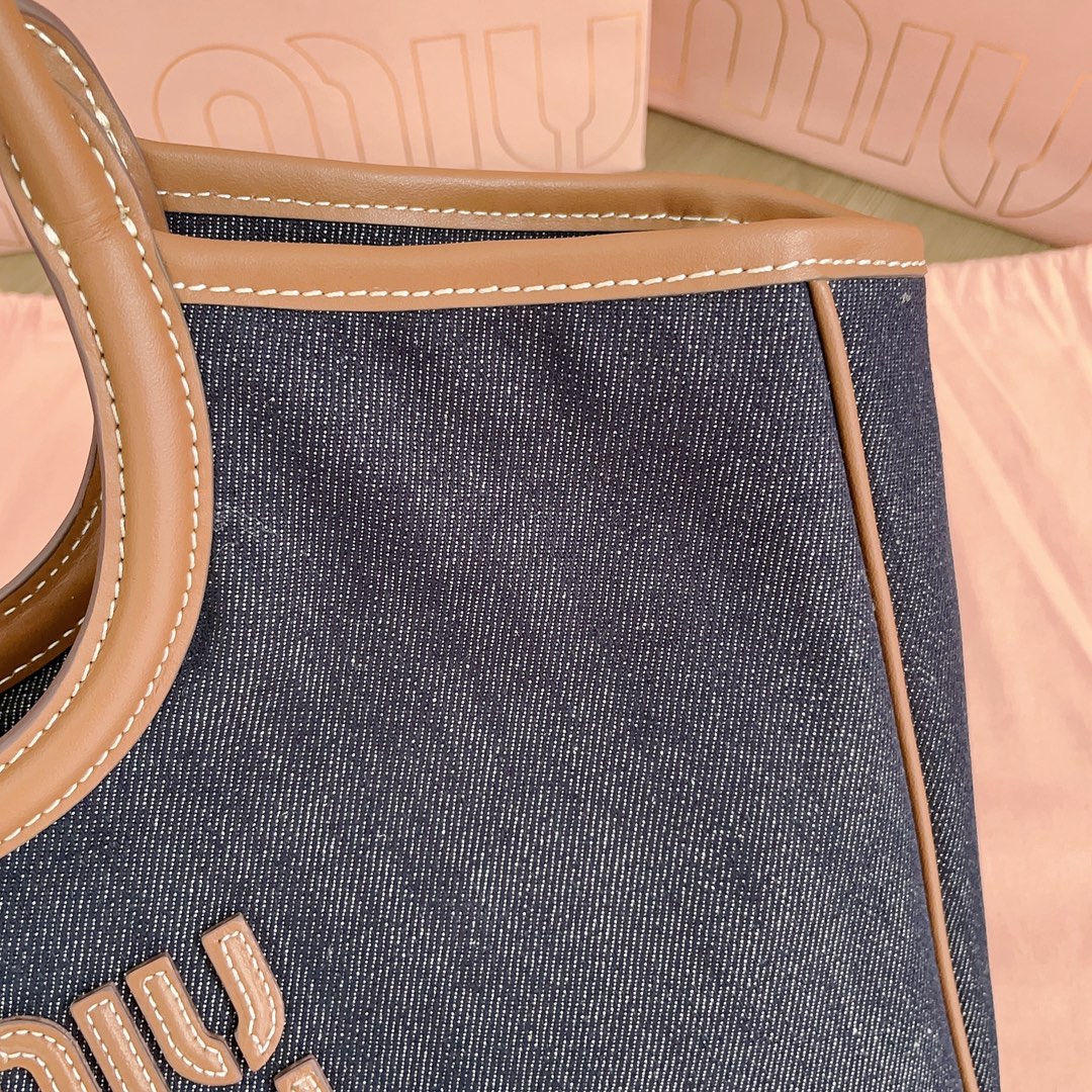 M*um*u tote-28x 26x12.5cm