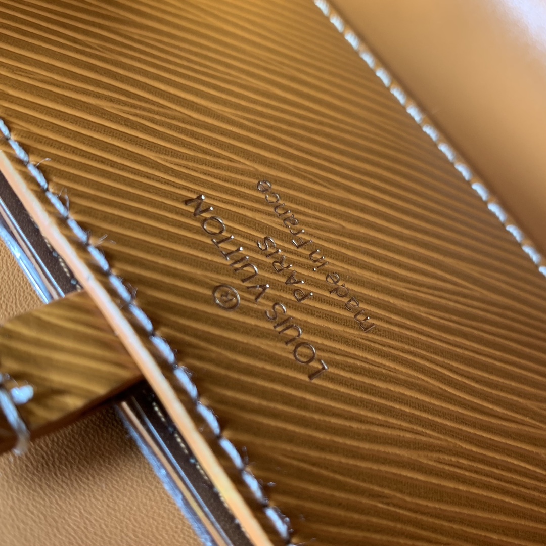 l0*is V*t0n twist mm-m21040-23 x 17 x 9.5cm