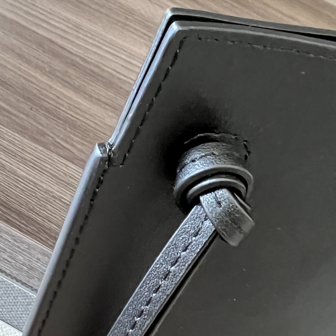 L0ew* dice pocket-21*15*5cm