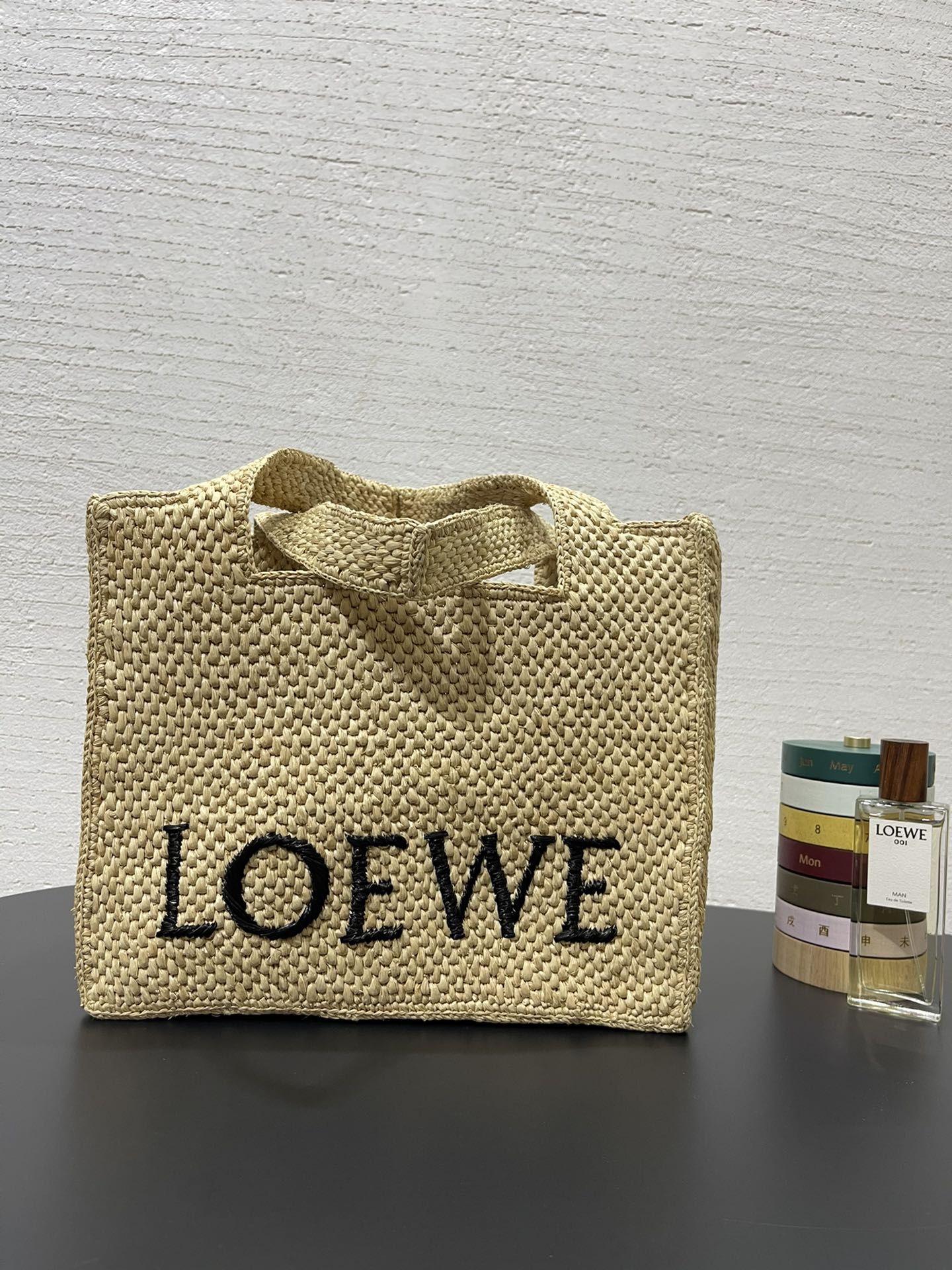 L0ew* raffia font tote bag-30✕15✕25.5cm