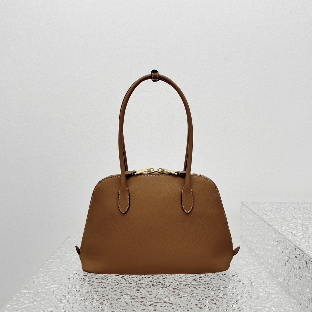 M*um*u casual style plain leather elegant style bridal logo-33*13*21cm