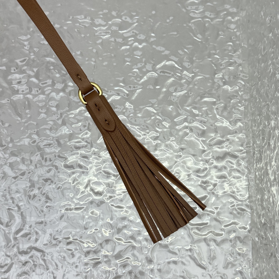 M*um*u leather hobo bag-35*18*9cm