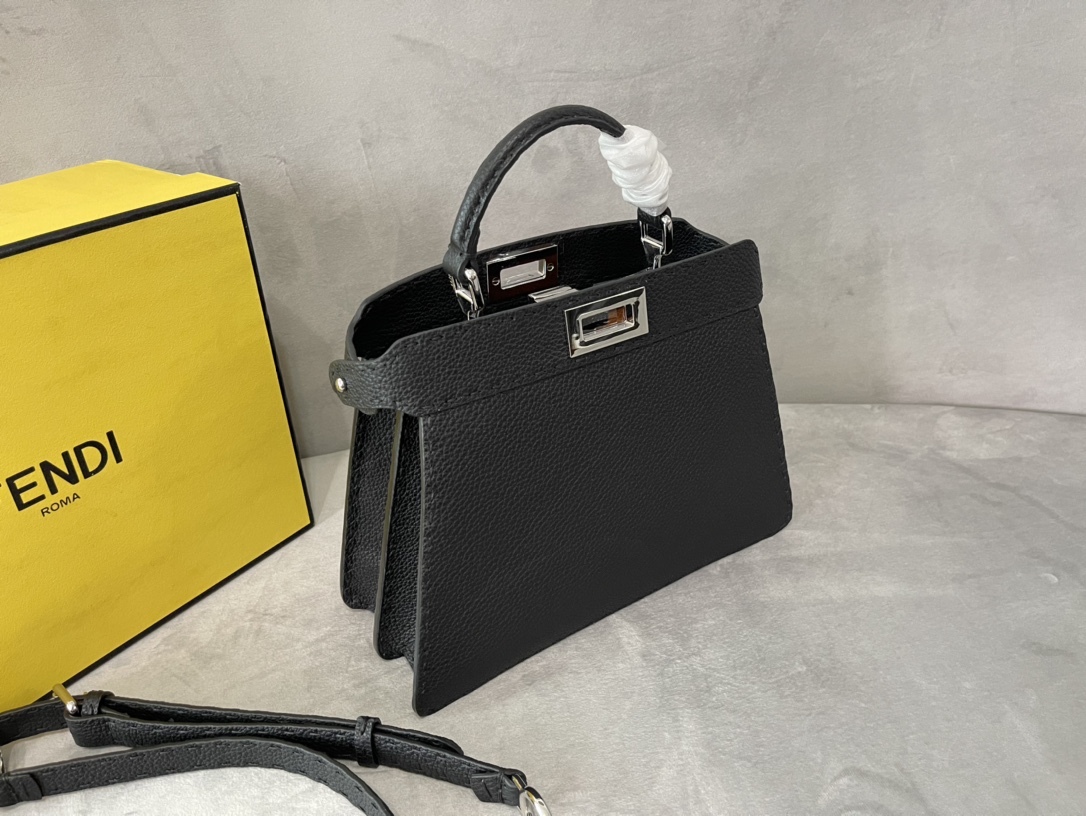 F**di iconic peekaboo-27x21x9.5cm