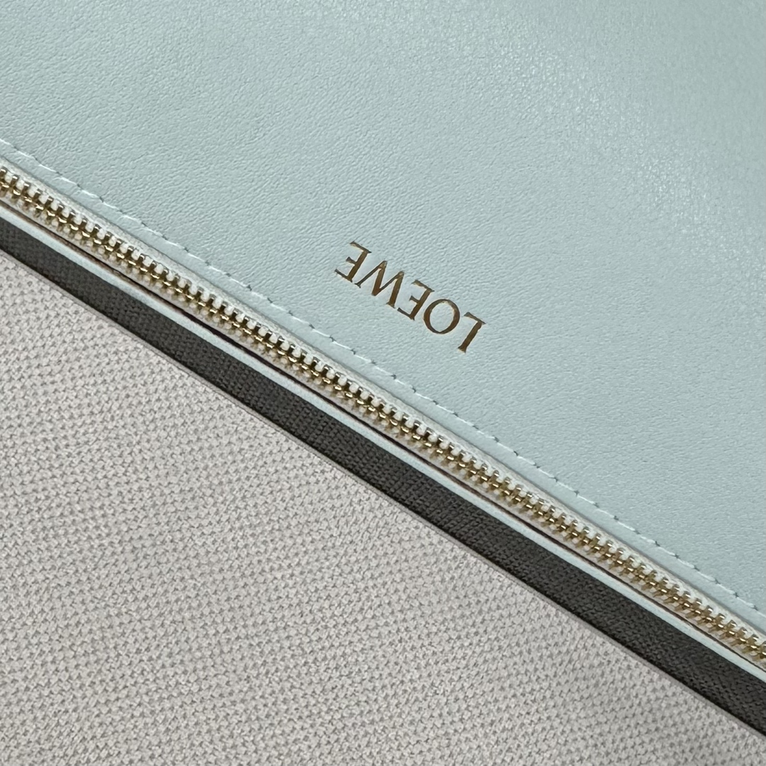 L0ew* puzzle fold pouch-23*6.5*15.5cm