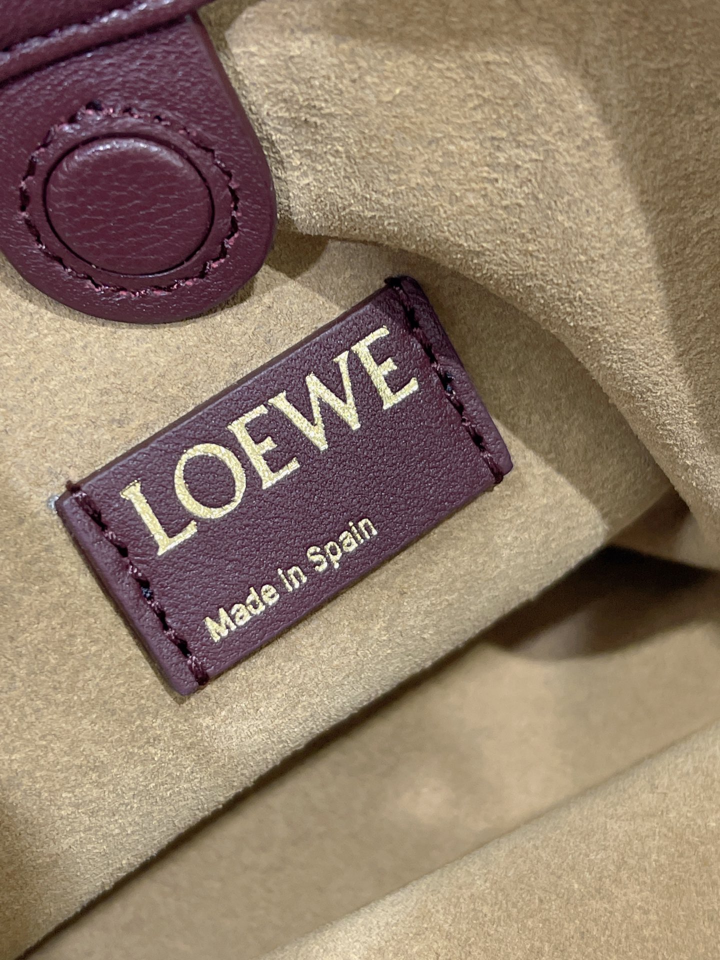 L0ew* flamenco purse 23*5.5*17cm