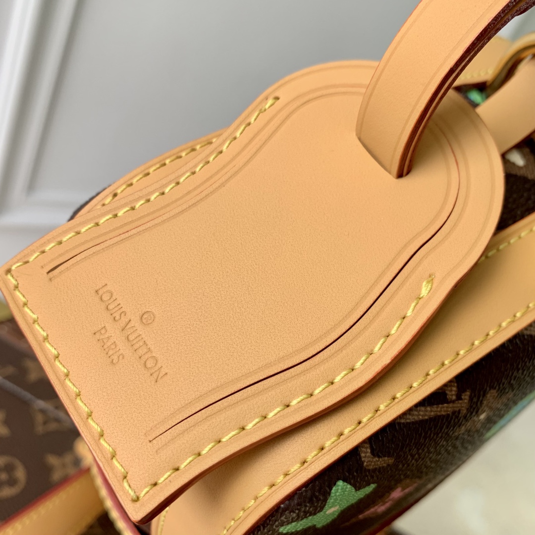 l0*is V*t0n envelope bag-23.5 x 15.5 x 8.5cm