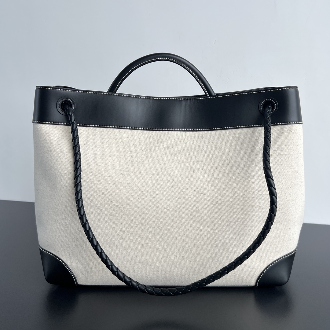 bo*te*ga Ve*ne*ta andiamo-42x35x18cm