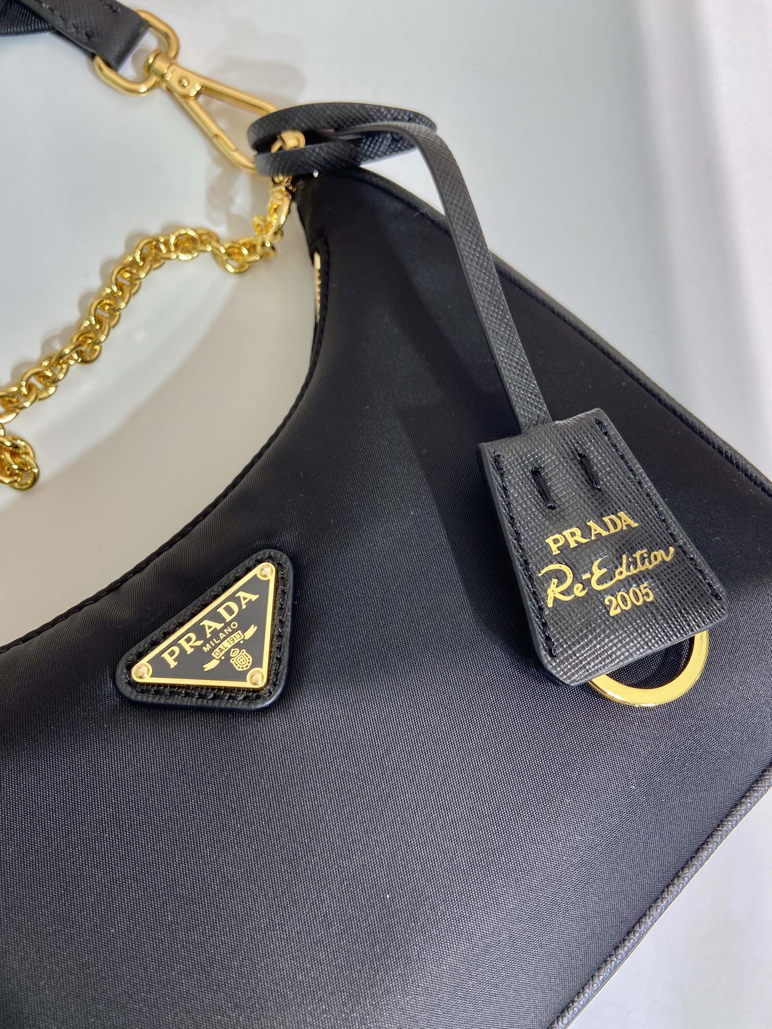 Pra*a nylon hobo bag-1bh204-22*12*6cm