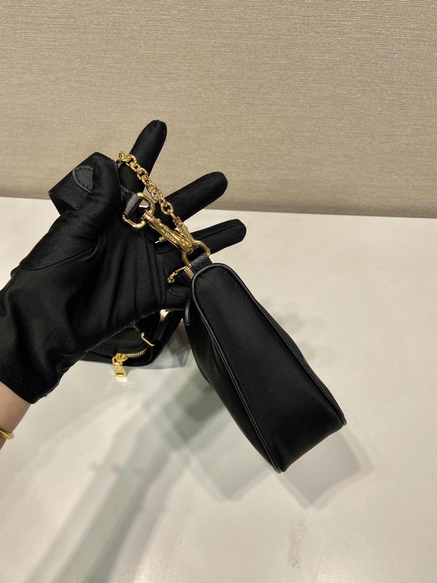 Pra*a nylon hobo bag-1bh204-22*12*6cm