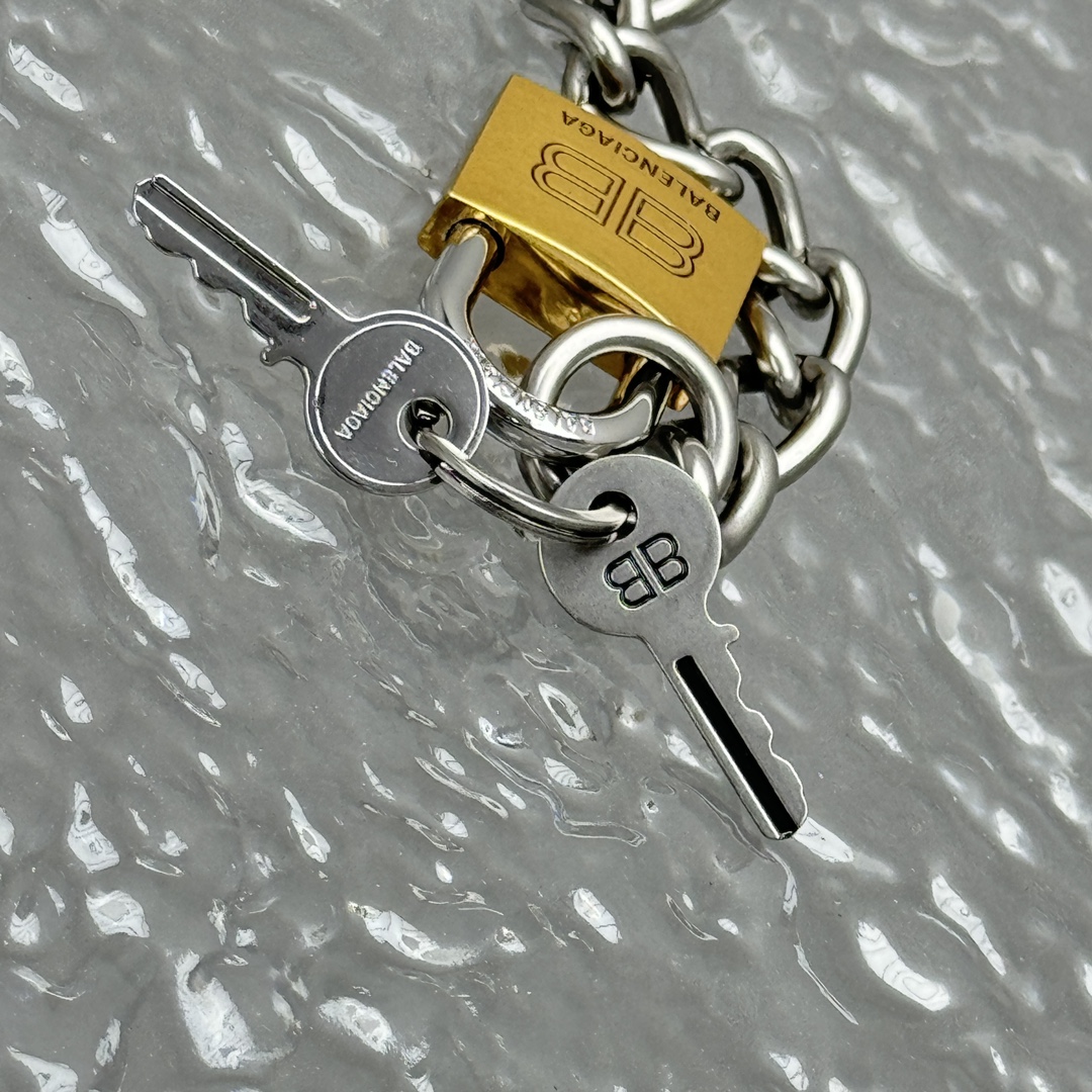 Ba*len*cia*ga necklace-46.5cm