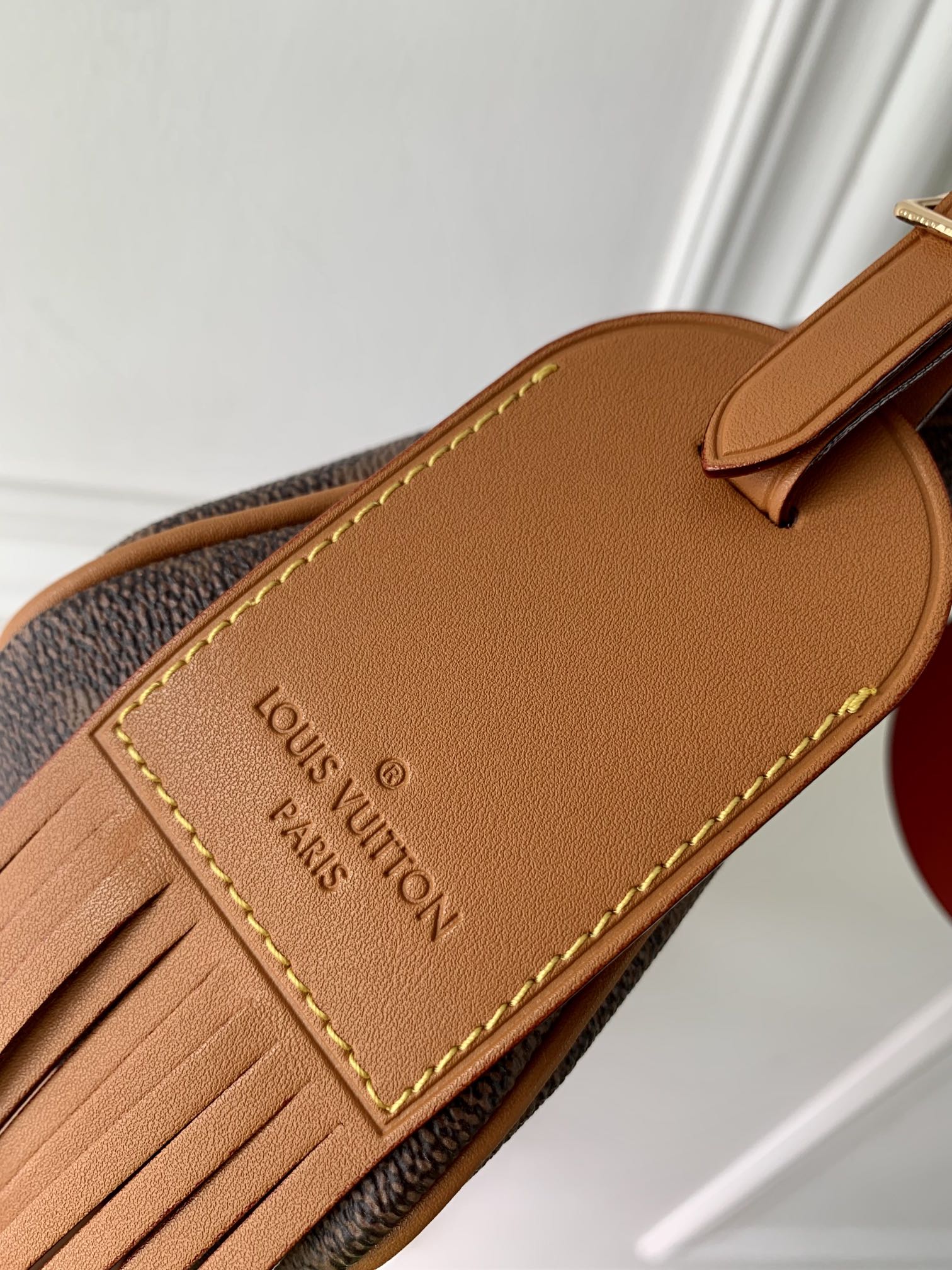 l0*is V*t0npochette accessoire xl m11623-28*16.5*9cm