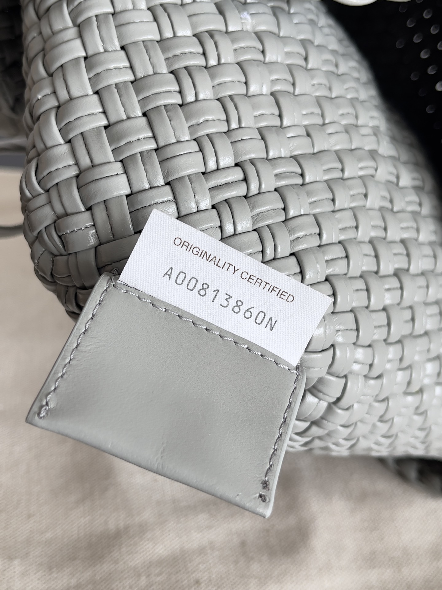 bo*te*ga Ve*ne*ta concert pouch-18.5*11.5*8.5cm