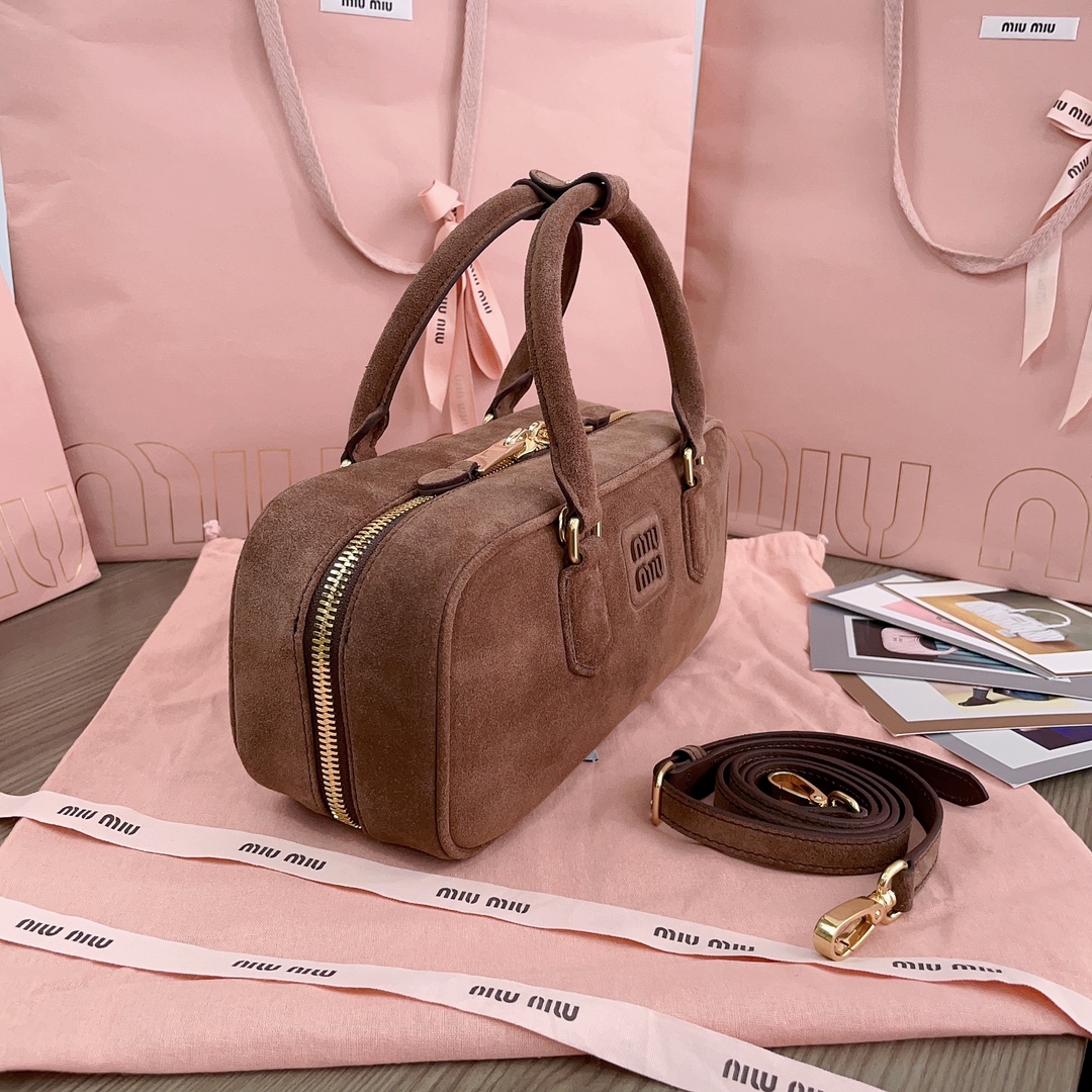 M*um*u top handbags-27x12x9cm