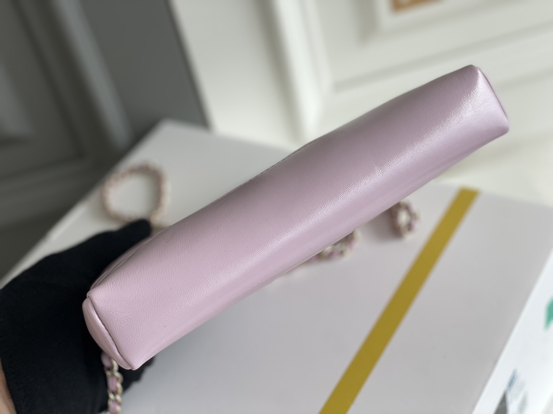 Ch@nel Nano 31 Bag-20.5*17.5*4CM