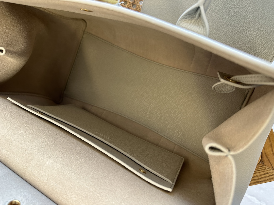 L**o p*ana loom bag l32-33 x 23 x 18cm