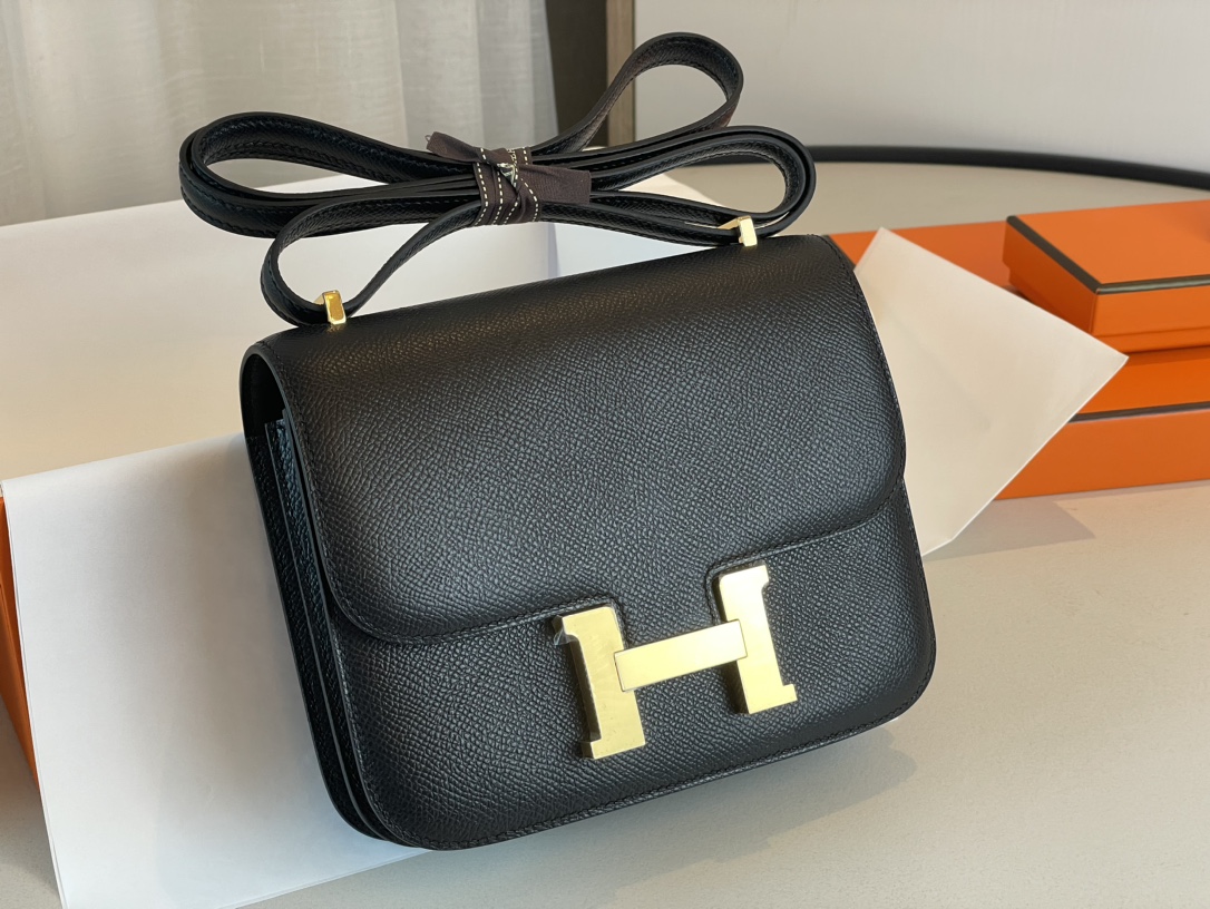 H**mes constance epsom leather-19cm