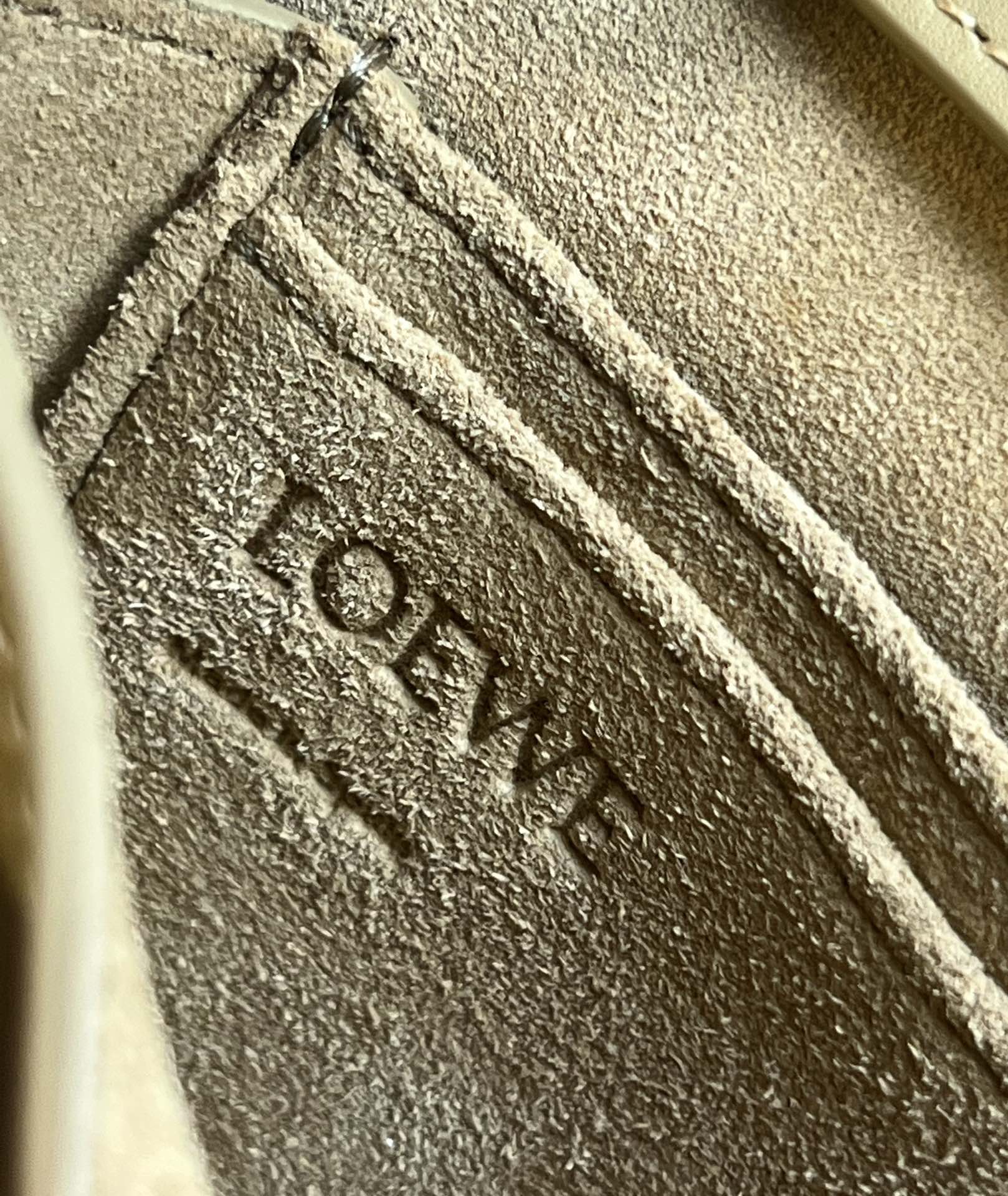 L0ew* mini puzzle gatedual bag-21*12.5*9cm