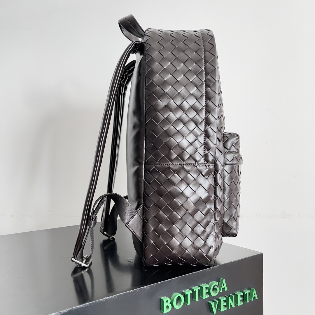 bo*te*ga Ve*ne*ta backpack-46.5*14*30cm