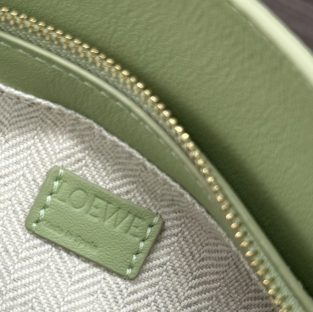 L0ew* puzzle edge bag-18*12.5*8cＭ