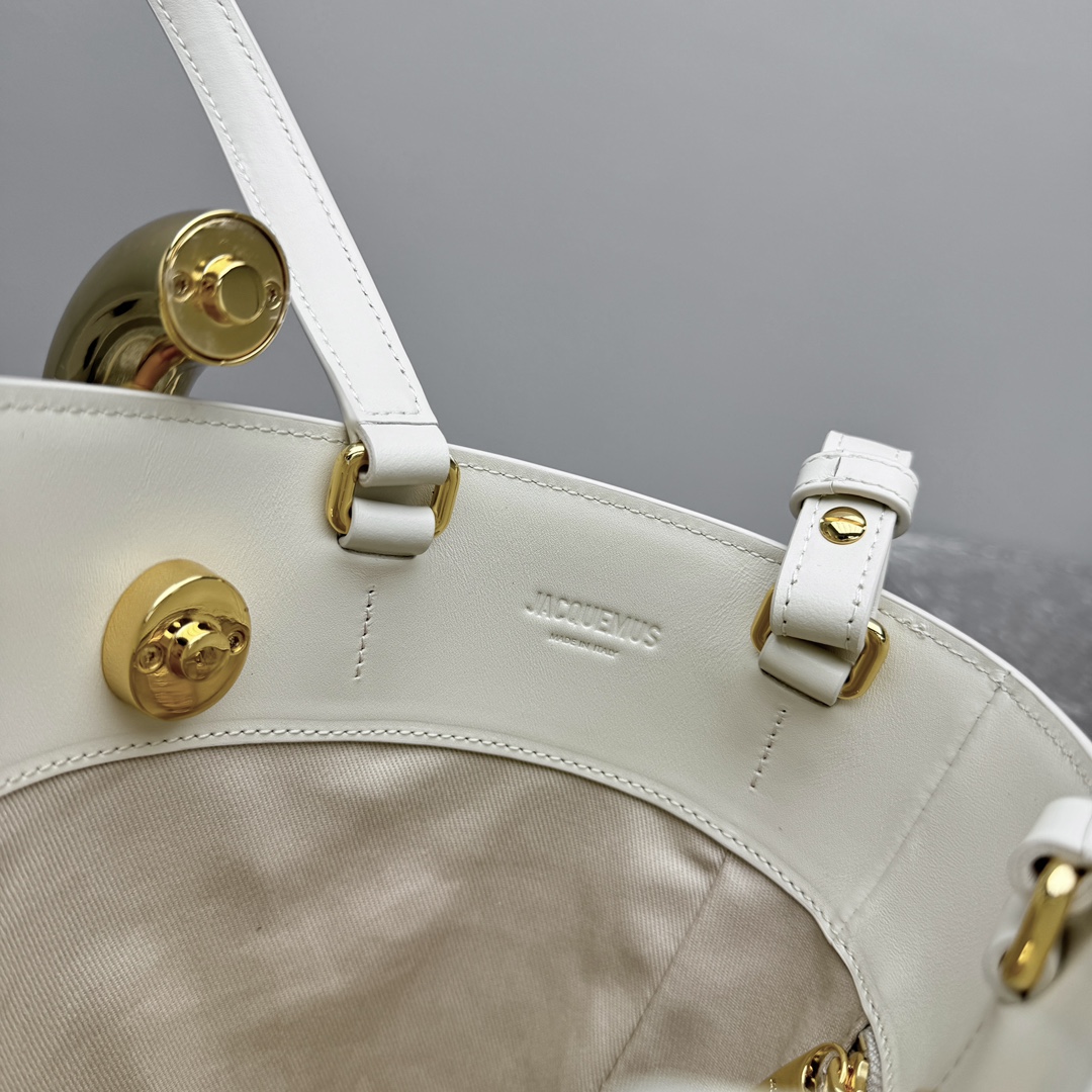 Jacquemus Le Petit Bambo Bag-10*10*20CM