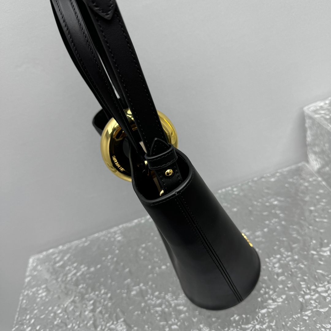 Jacquemus Le Petit Bambo Bag-10*10*20CM