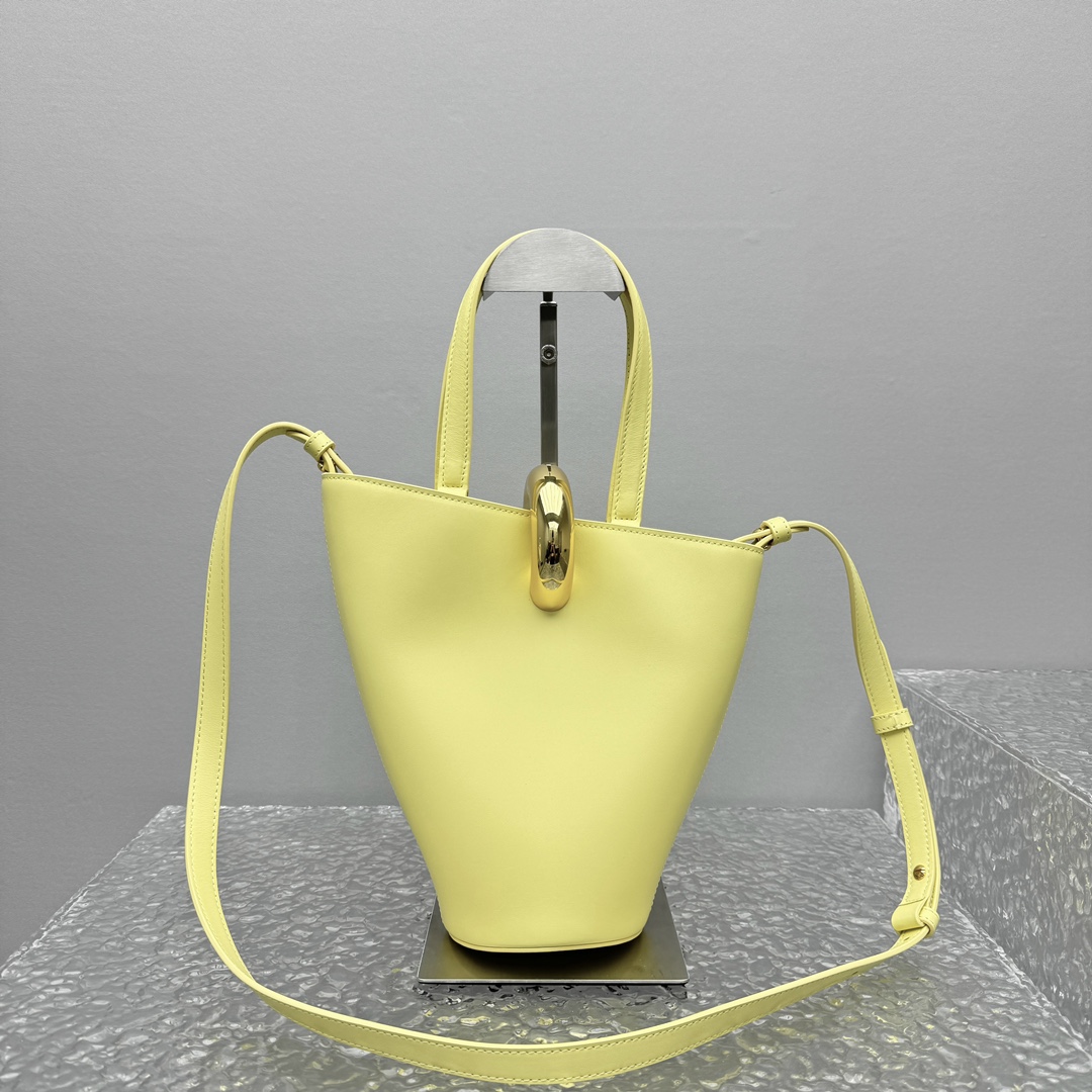 Jacquemus Le Petit Bambo Bag-10*10*20CM