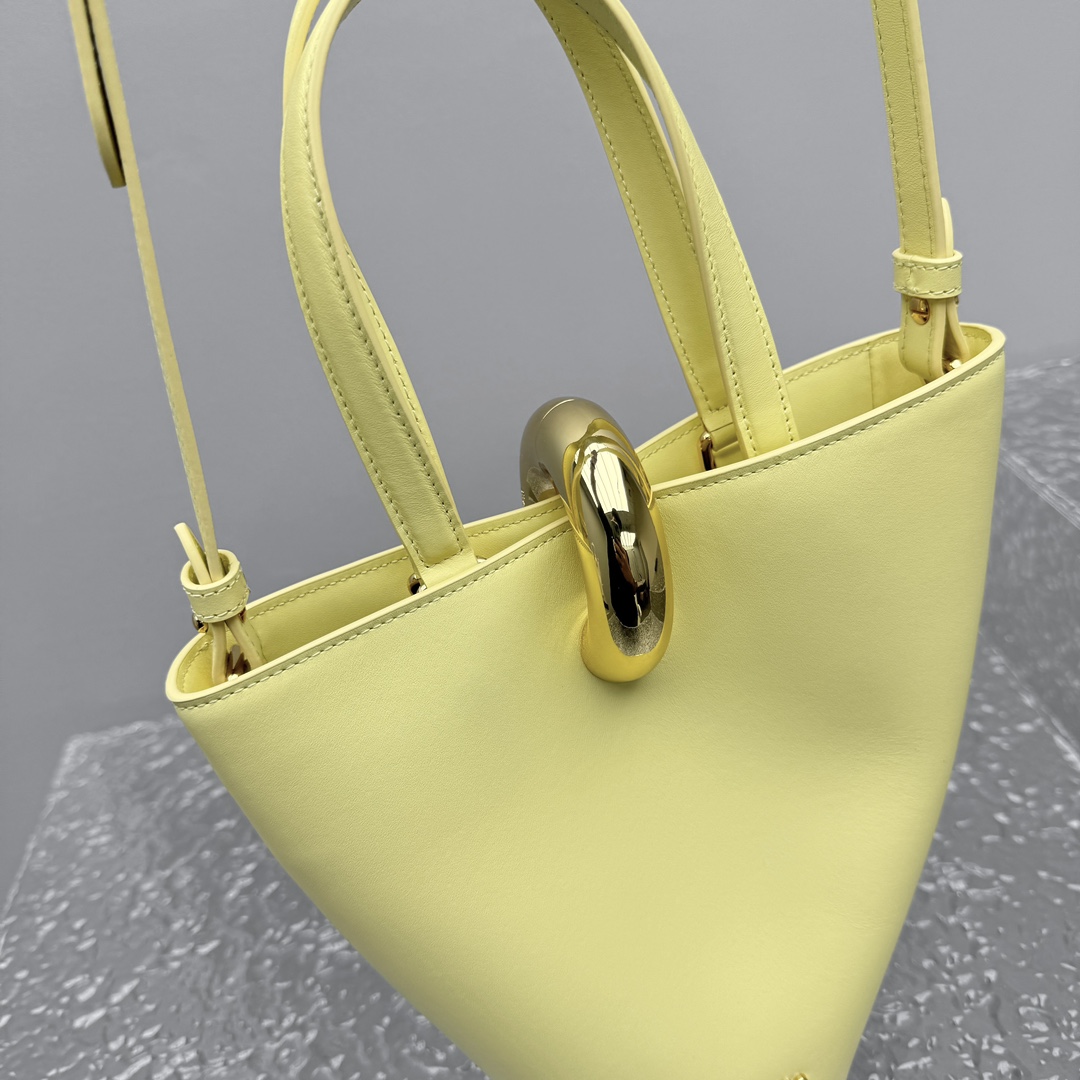 Jacquemus Le Petit Bambo Bag-10*10*20CM