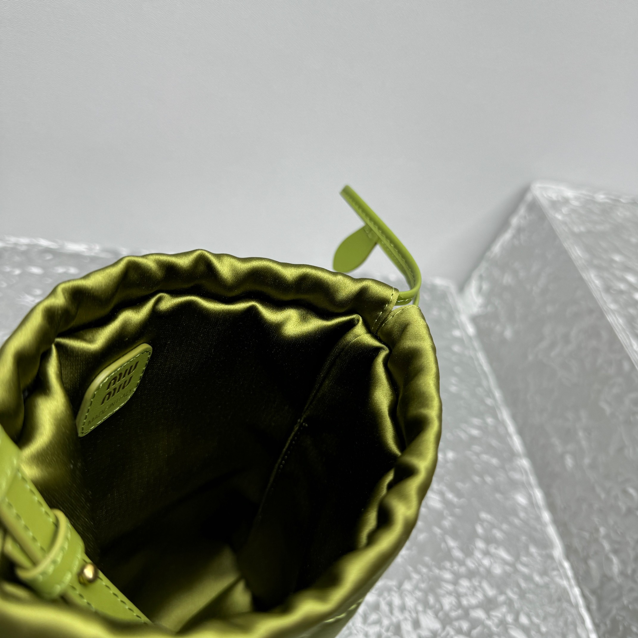 M*um*u joie pouch-18*20cm