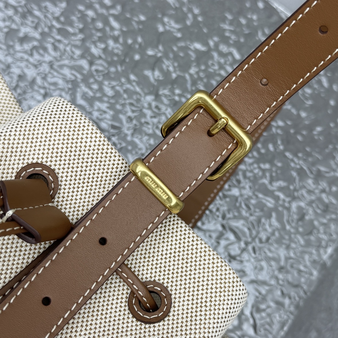 M*um*u bucket-23*17*29cm