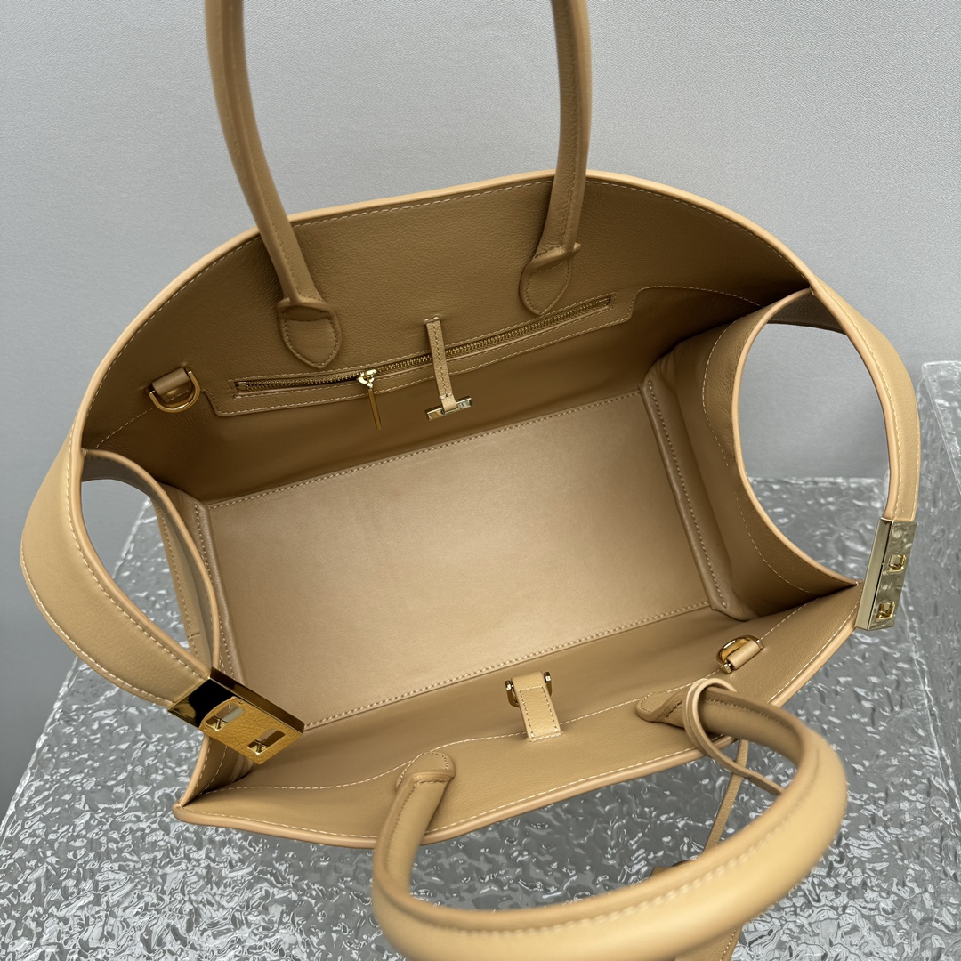 Ferragamo Top-handle Bag-32*22*14CM