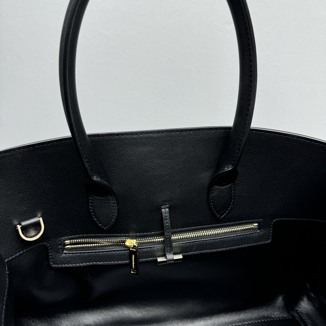 Ferragamo Top-handle Bag-32*22*14CM