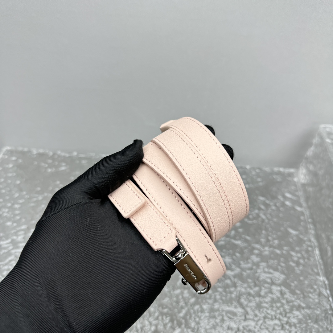 Ferragamo Top-handle Bag-32*22*14CM